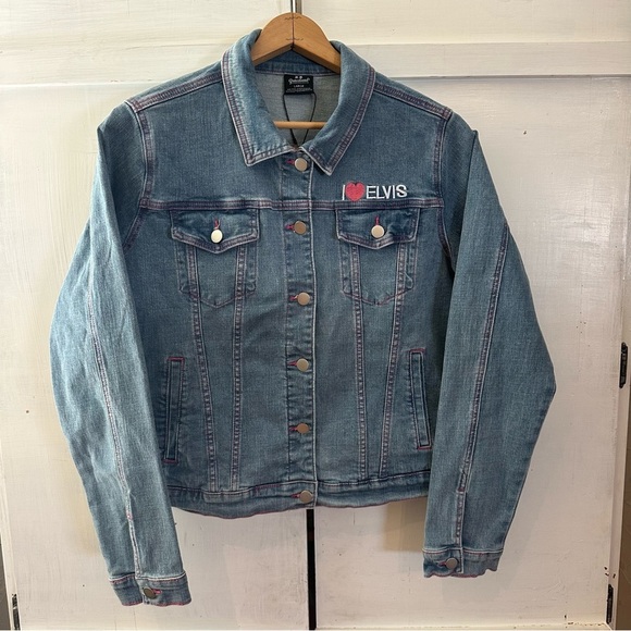 NWT Graceland Blue Denim I 🩷 Elvis Jacket! Stretchy. Fitted. Size: L - Picture 1 of 10